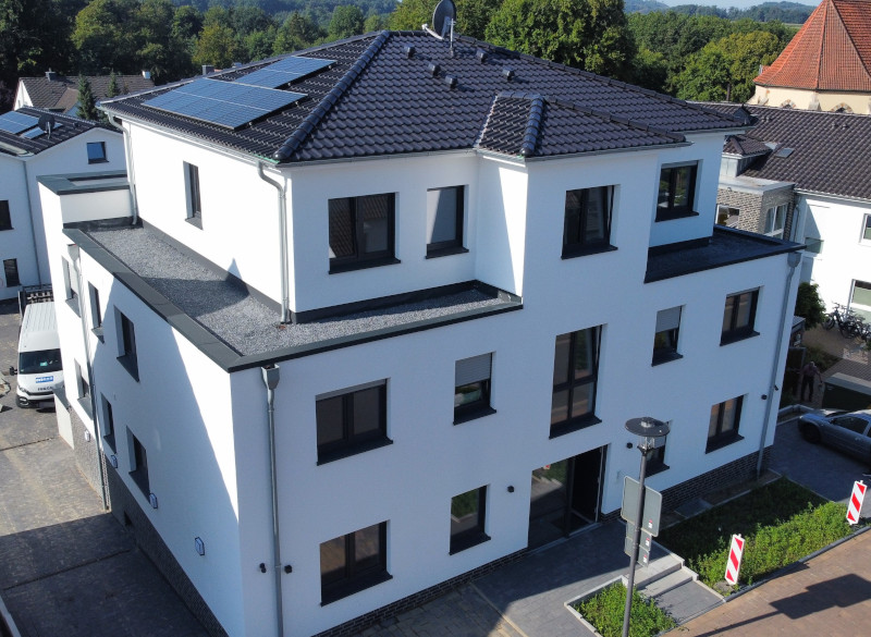 Modernes Mehrfamilienhaus als Referenzobjekt